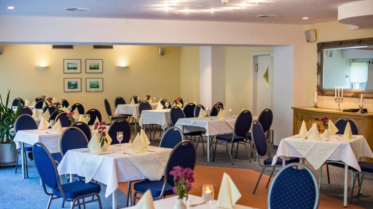 Seepark Hotel Am Wandlitzsee Ngoại thất bức ảnh